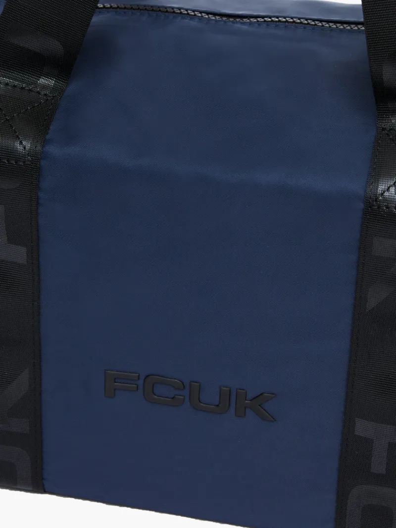 FRENCH CONNECTION Fragrance & Grooming<FCUK Holdall Bag Gift Set